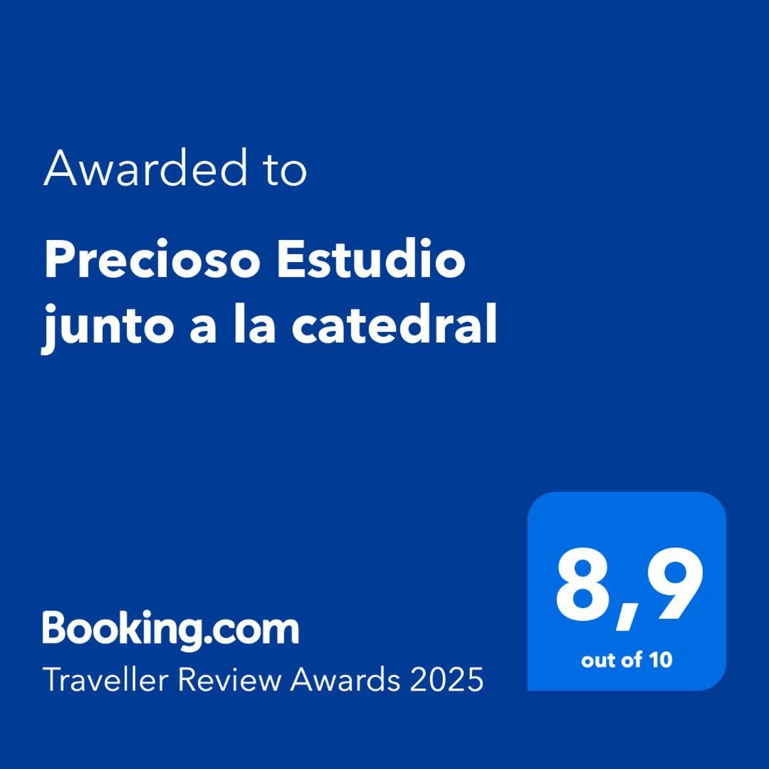 Burgo Precioso Estudio Junto A La Catedral מראה חיצוני תמונה